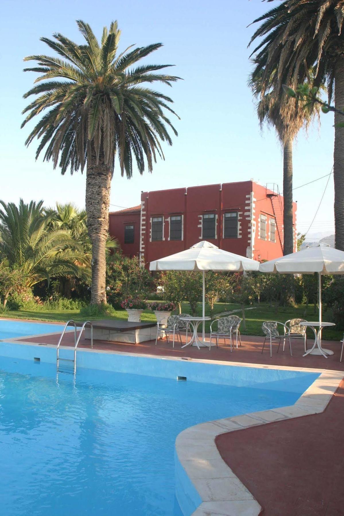 Oasis Guesthouse Chania  ภายนอก รูปภาพ